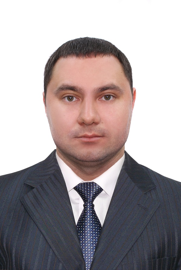 Зайнуллин Рустам Василевич.